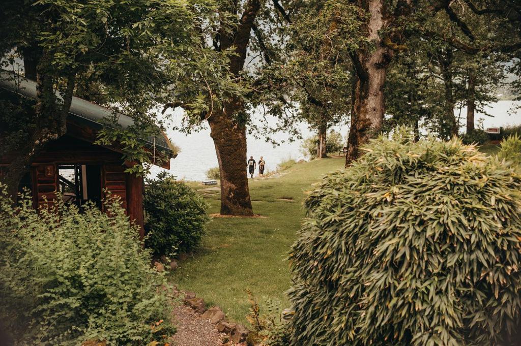 Wilder And Pine Riverside Cabins Stevenson Exterior photo